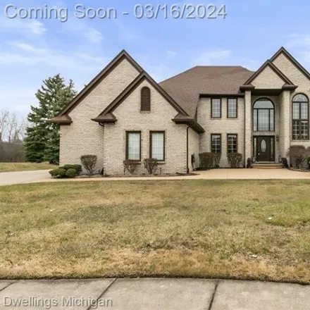 Buy this 4 bed house on 2702 19 Mile Road in Sterling Heights, MI 48314