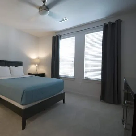 Rent this 2 bed apartment on Atlanta in Deering Road Northwest, Atlanta