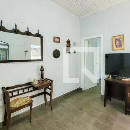 Buy this 2 bed house on Rua Três Mosqueteiros in Rudge Ramos, São Bernardo do Campo - SP
