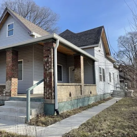 Buy this 5 bed house on 15 North Tacoma Avenue in Indianapolis, IN 46201