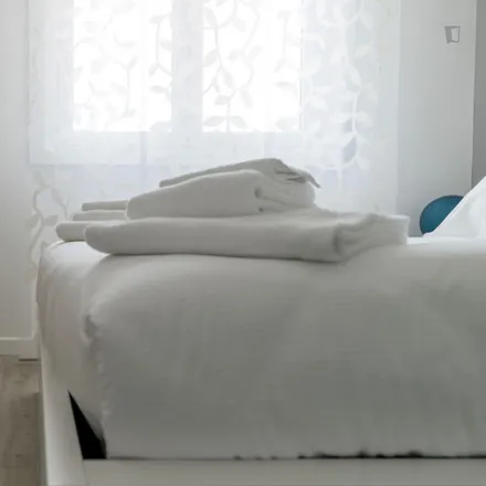 Rent this 2 bed apartment on Il Bello delle donne in Via privata Pantelleria, 10