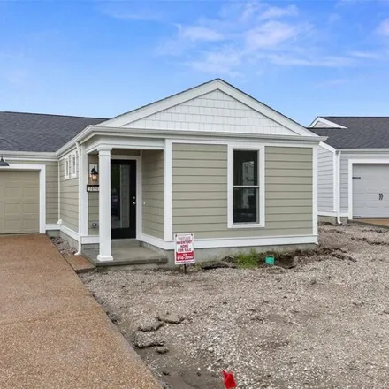 Buy this 3 bed house on Granger Boulevard in Saint Charles, MO 63301