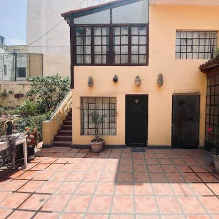 Buy this studio house on Parque Tradiciones Street 350 in Miraflores, Lima Metropolitan Area 15047