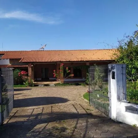 Rent this 4 bed house on Rua Fernando Costa 275 in Centro, Vinhedo - SP