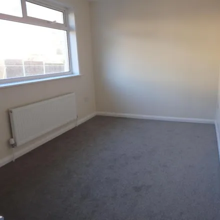 Image 5 - 31 Iveson Approach, Leeds, LS16 0AE, United Kingdom - Duplex for rent