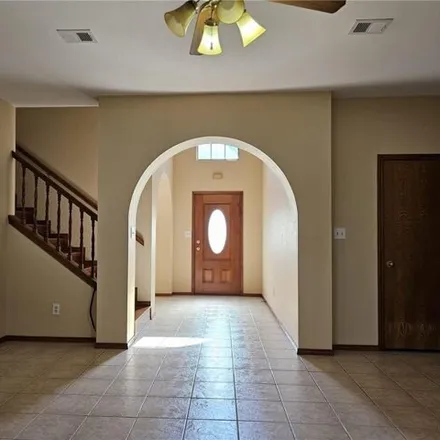 Image 2 - 7140 North Cynthia Street, McAllen, TX 78504, USA - House for sale