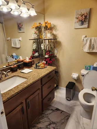 Image 5 - Cape Coral, FL, US - House for rent