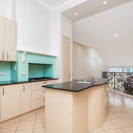 Image 9 - Wilona Avenue, Lavender Bay NSW 2060, Australia - Apartment for rent