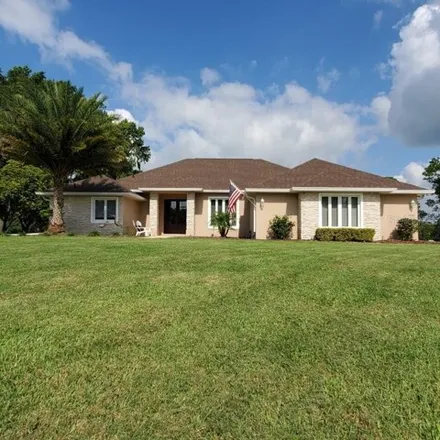 Buy this 3 bed house on 6932 Northwest 78th Court in Marion County, FL 34482