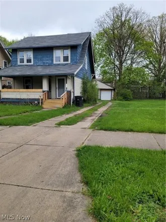 Buy this 3 bed house on 635 Storer Avenue in Akron, OH 44320