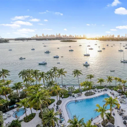 Rent this 3 bed condo on Flamingo Resort Residences in Bay Road, Miami Beach