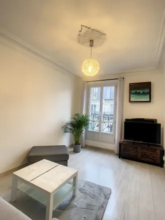 Image 5 - 13 Rue Camille Desmoulins, 75011 Paris, France - Apartment for rent