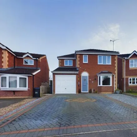 Buy this 4 bed house on unnamed road in Hinckley, LE10 0GG