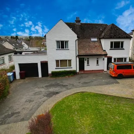 Rent this 4 bed house on Lethame Road in Strathaven, ML10 6DU