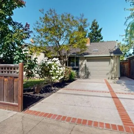 Buy this 3 bed house on 1039 10th Avenue in Redwood City, CA 94027