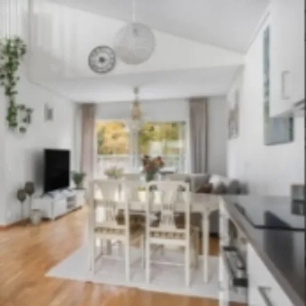 Rent this 5 bed townhouse on Segelvägen 20 in 139 40 Gustavsberg, Sweden