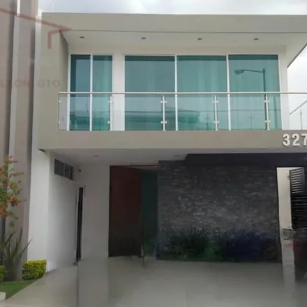 Buy this 3 bed house on Circuito Lomas de Gran Jardín 609 in Lomas Del Gran Jardin, 37134 León