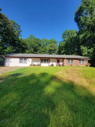 Rent this 3 bed house on 3560 Arbor Shores Drive in Big Creek, Atlanta