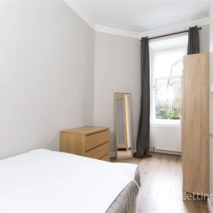 Image 3 - 2 Millar Place, City of Edinburgh, EH10 5HJ, United Kingdom - Apartment for rent