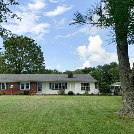 Buy this 3 bed house on 1373 Toby Hill Road in Metcalfe County, KY 42129