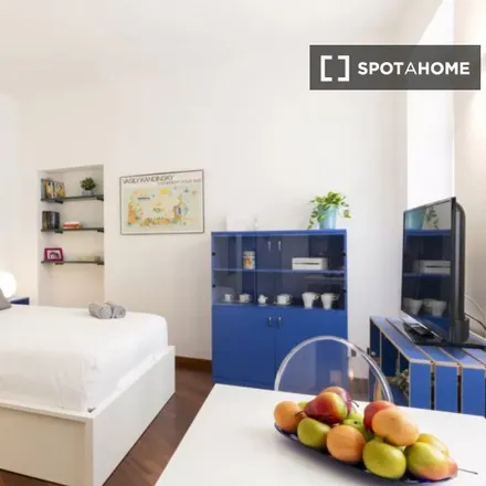 Image 4 - Via Antonio Rosmini, 5, 20154 Milan MI, Italy - Apartment for rent