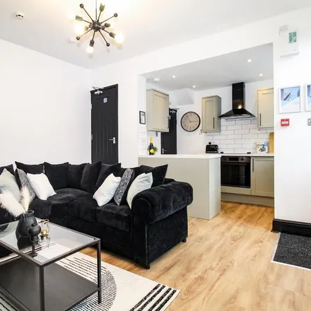 Rent this 1 bed room on Grimthorpe Place in Leeds, LS6 3JT