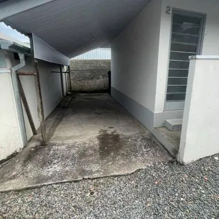Rent this 2 bed house on Rua Joaquim Amaral 1006 in Jardim das Américas, Curitiba - PR