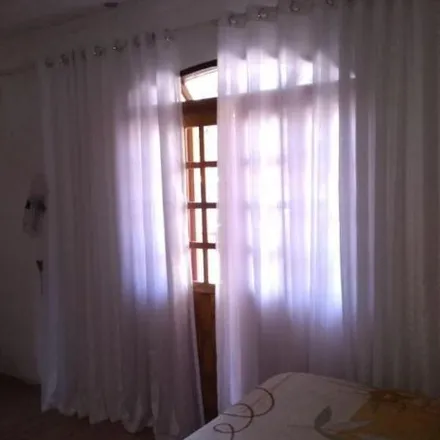 Buy this 4 bed house on Rua Afonso Arinos de Melo Franco in Vila Celeste, Itaquaquecetuba - SP