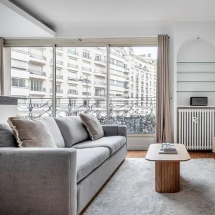 Image 5 - 49 Avenue Paul Doumer, 75116 Paris, France - Apartment for rent