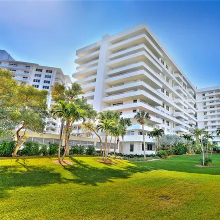 Image 2 - Commodore Club South, 199 Ocean Lane Drive, Key Biscayne, Miami-Dade County, FL 33149, USA - Condo for rent