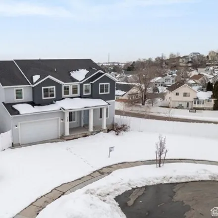 Image 3 - North 1450 East, Layton, UT 84040, USA - House for sale