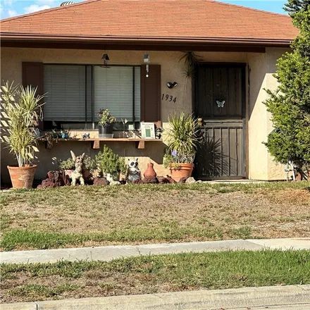 Buy this 2 bed house on 1934 Pueblo Drive in Hemet, CA 92545