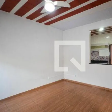 Rent this 2 bed house on Rua Damas Batista in Jardim Tropical, Nova Iguaçu - RJ