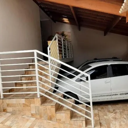 Buy this 2 bed house on Rua Jerônimo de Albuquerque Maranhão in Vila Rio Branco, Jundiaí - SP