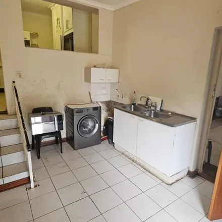 Image 4 - Townsend Avenue, Nelson Mandela Bay Ward 9, Gqeberha, 6020, South Africa - Apartment for rent