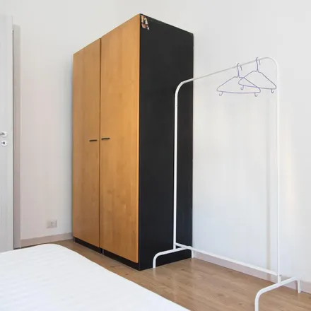 Image 4 - Via Barona, 25, 20142 Milan MI, Italy - Apartment for rent