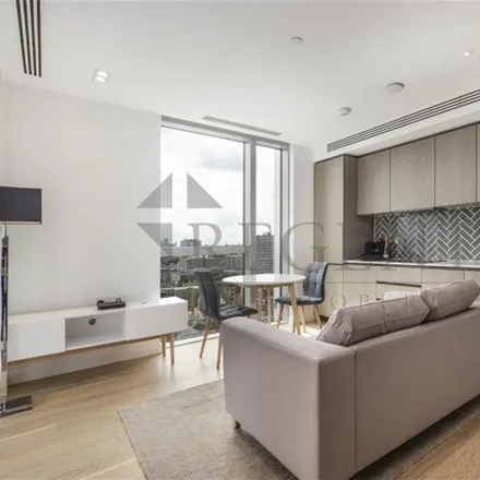 Rent this studio apartment on Atlas Building in 145 City Road, London