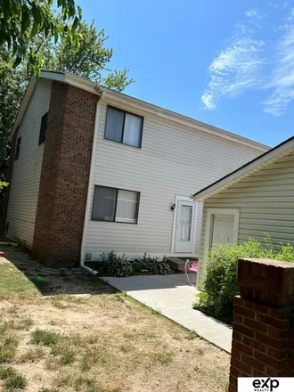 Buy this 3 bed townhouse on 2723 Lloyd Street in Bellevue, NE 68005