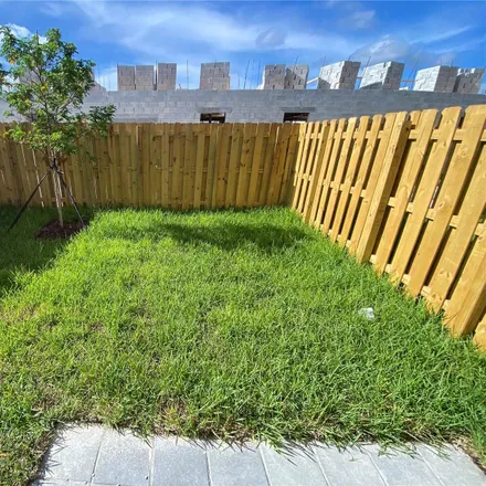 Image 7 - 1932 Southeast 11th Street, Homestead, FL 33035, USA - Townhouse for rent