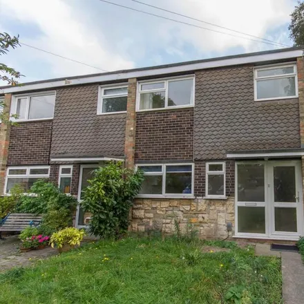 Rent this 3 bed townhouse on 4 Atherton Close in Cambridge, CB4 2BE