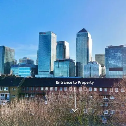 Buy this 3 bed apartment on Westcott House in East India Dock Road, Canary Wharf