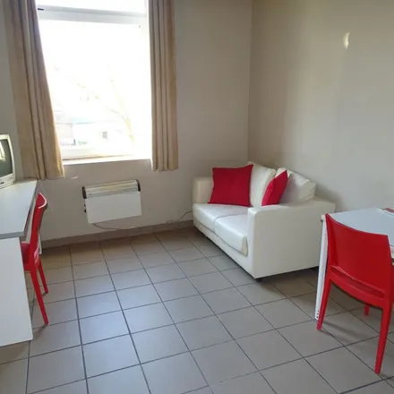 Rent this 1 bed apartment on Bierbeekstraat 65;67 in 3001 Heverlee, Belgium
