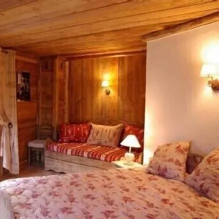 Rent this 2 bed house on 73120 Courchevel