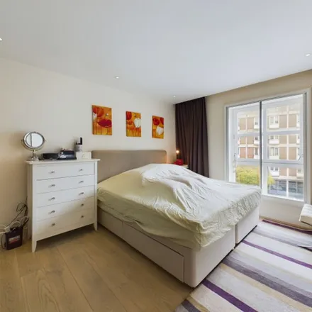 Image 5 - 176 Gloucester Terrace, London, W2 6HT, United Kingdom - Apartment for rent