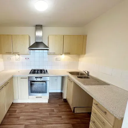 Image 4 - Tideslea Path, London, SE28 0LU, United Kingdom - Apartment for rent