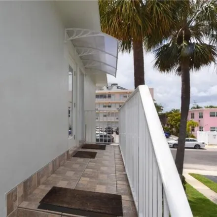 Image 3 - 624 Antioch Avenue, Birch Ocean Front, Fort Lauderdale, FL 33304, USA - Condo for sale