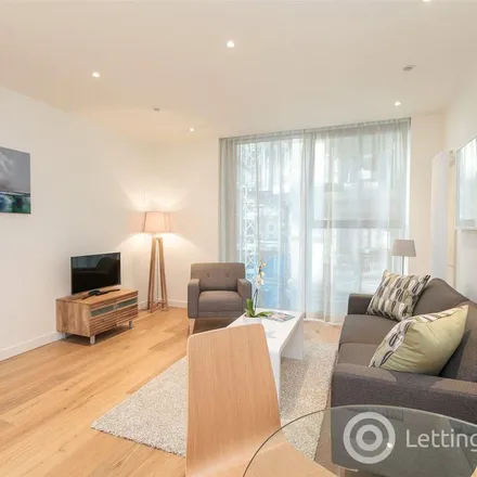 Image 2 - 14 Simpson Loan, City of Edinburgh, EH3 9GQ, United Kingdom - Apartment for rent