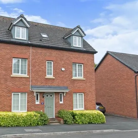 Buy this 5 bed house on Howards Field in Wrexham, LL13 7ER