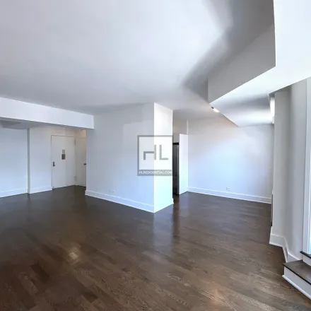 Image 3 - 201 East 62nd Street, New York, NY 10065, USA - Apartment for rent