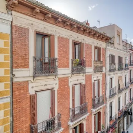 Image 4 - Coto (gay), Calle de Hernán Cortés, 21, 28004 Madrid, Spain - Apartment for rent